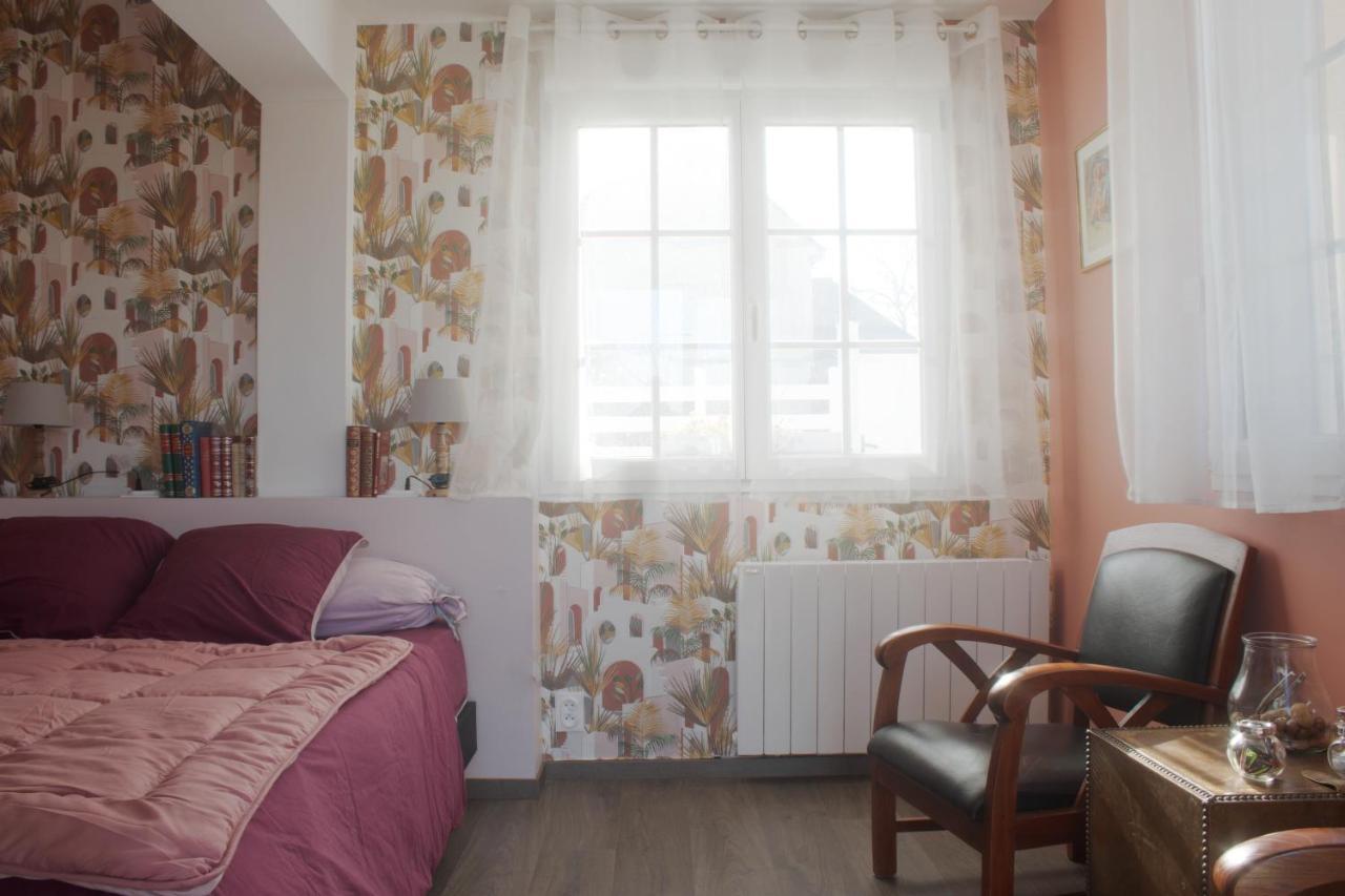 Bed and Breakfast Du Cote De Chez Swann 1 Trouville-sur-Mer Exteriér fotografie